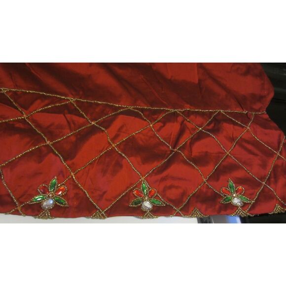 NEW FIREPLACE MANTLE RUNNER BURGUNDY BEAUTIFULLY BEADED BY KIM SIBERT - Picture 3 of 7